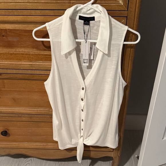 Sanctuary White Sleeveless Button-Down Top - Picture 1 of 5